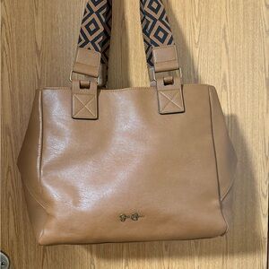 Elegant Tan Shoulder Bag with Patterned Strap by Jessica Simpson